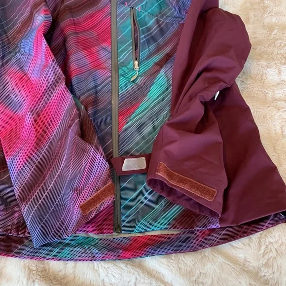 Spyder Ski Jacket, M, Like New. - Picture 14 of 16